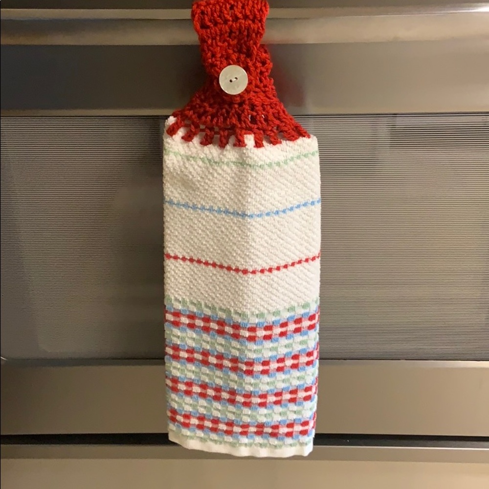 Hand Crafted Pioneer Woman Crochet Top  Hanging Kitchen or Bathroom Hand Towels - Picture 3 of 3